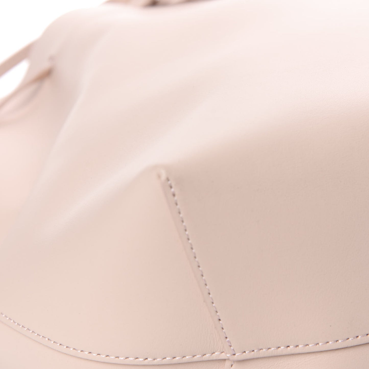 Calfskin Bucket Bag Rosa