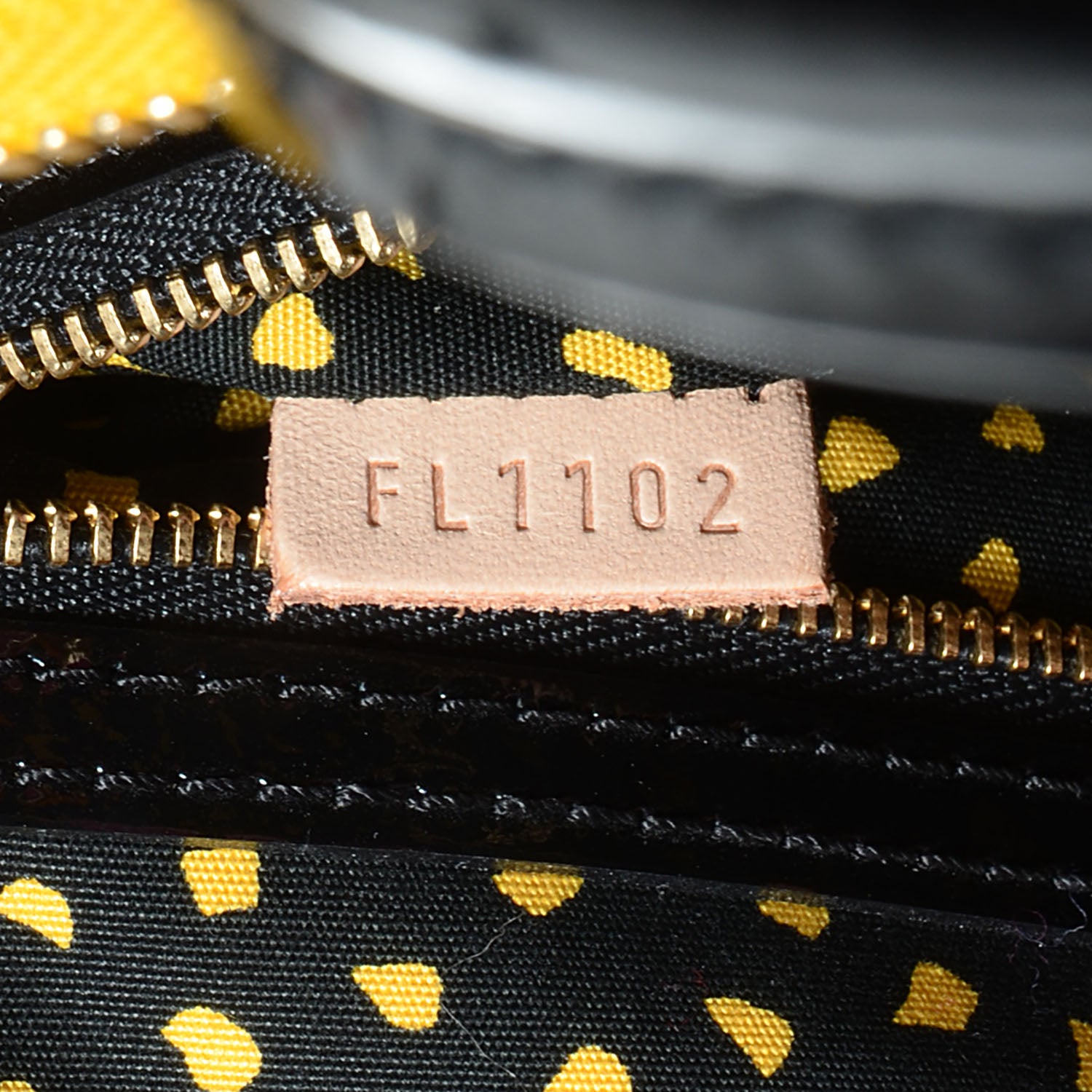 Louis Vuitton Vernis Kusama Infinity Dots Lockit MM Yellow 7 of 7