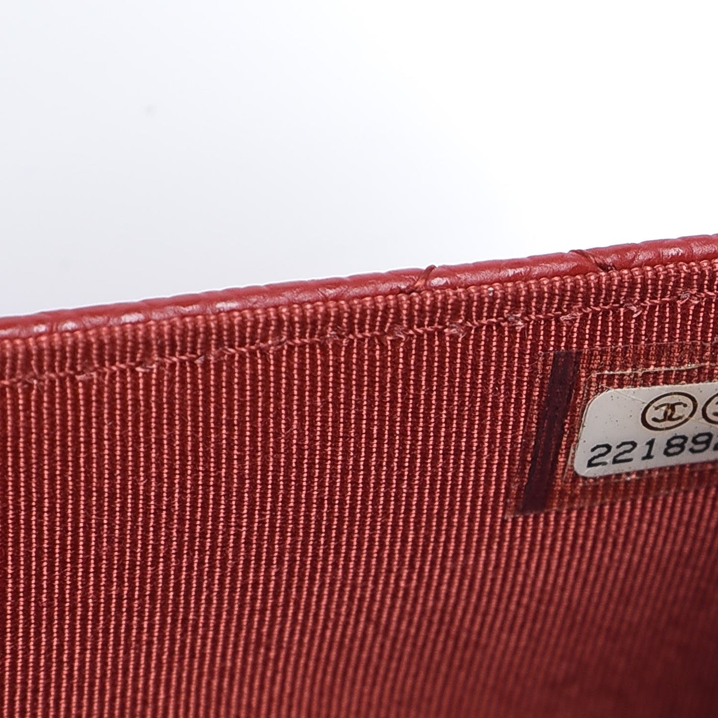 Caviar Quilted Wallet on Chain WOC Red
