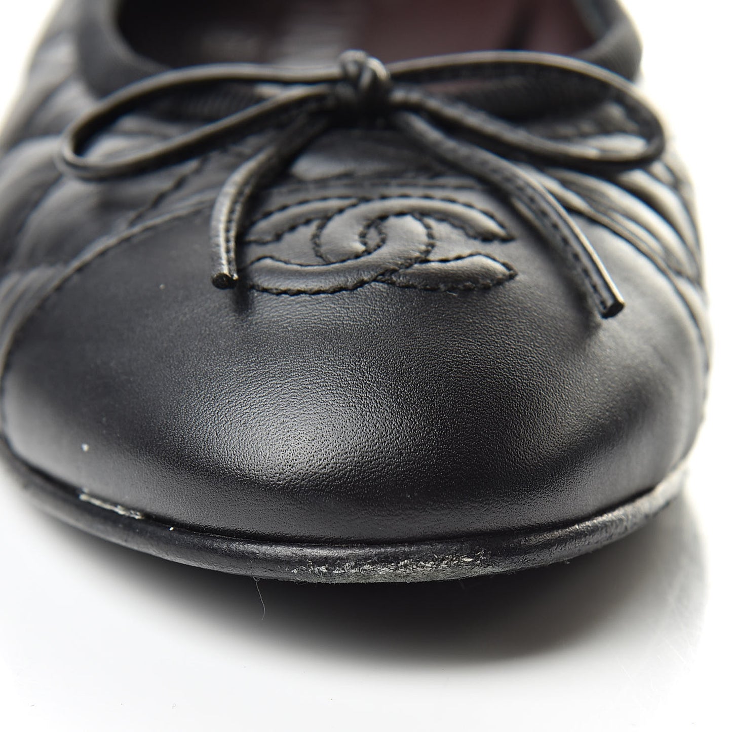 Aged Calfskin Quilted Cap Toe Ballerina Flats 37.5 Black