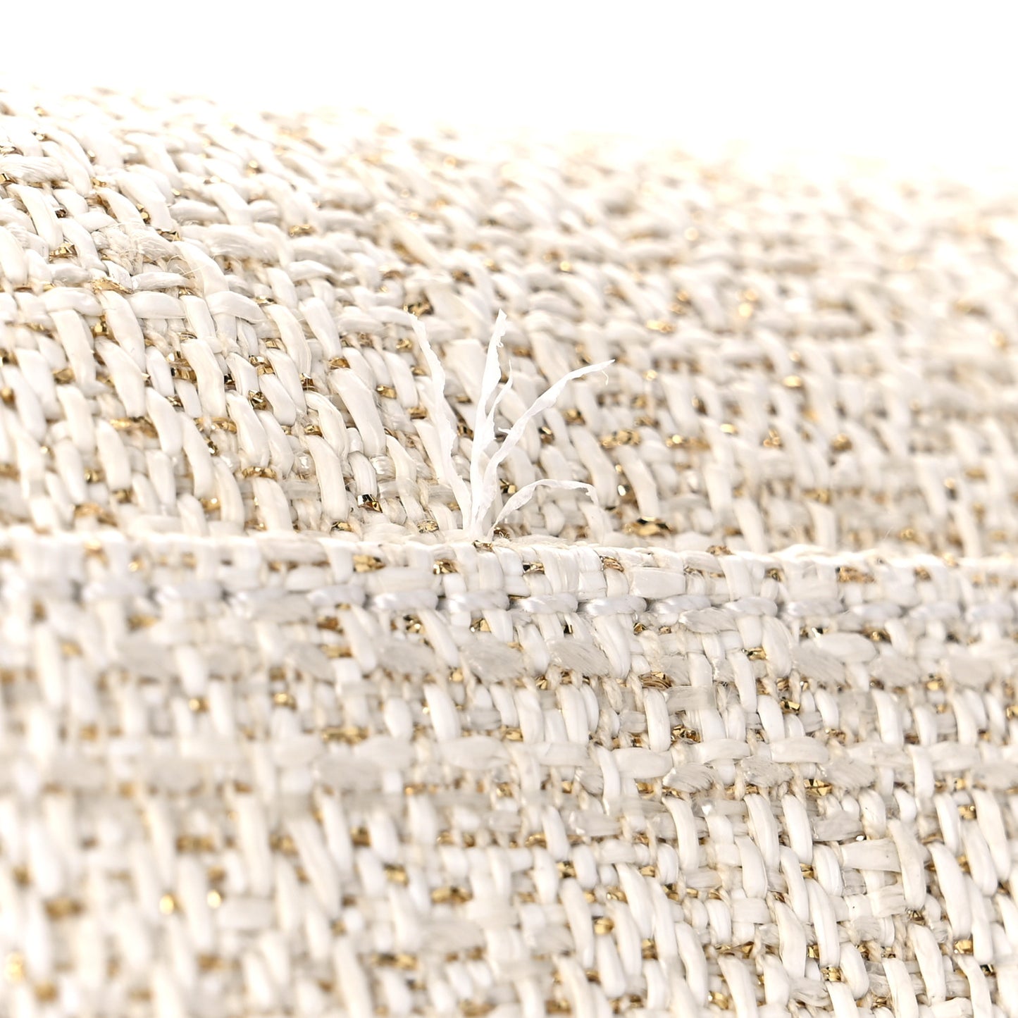 Lurex Boucle Medium Deauville Tote White