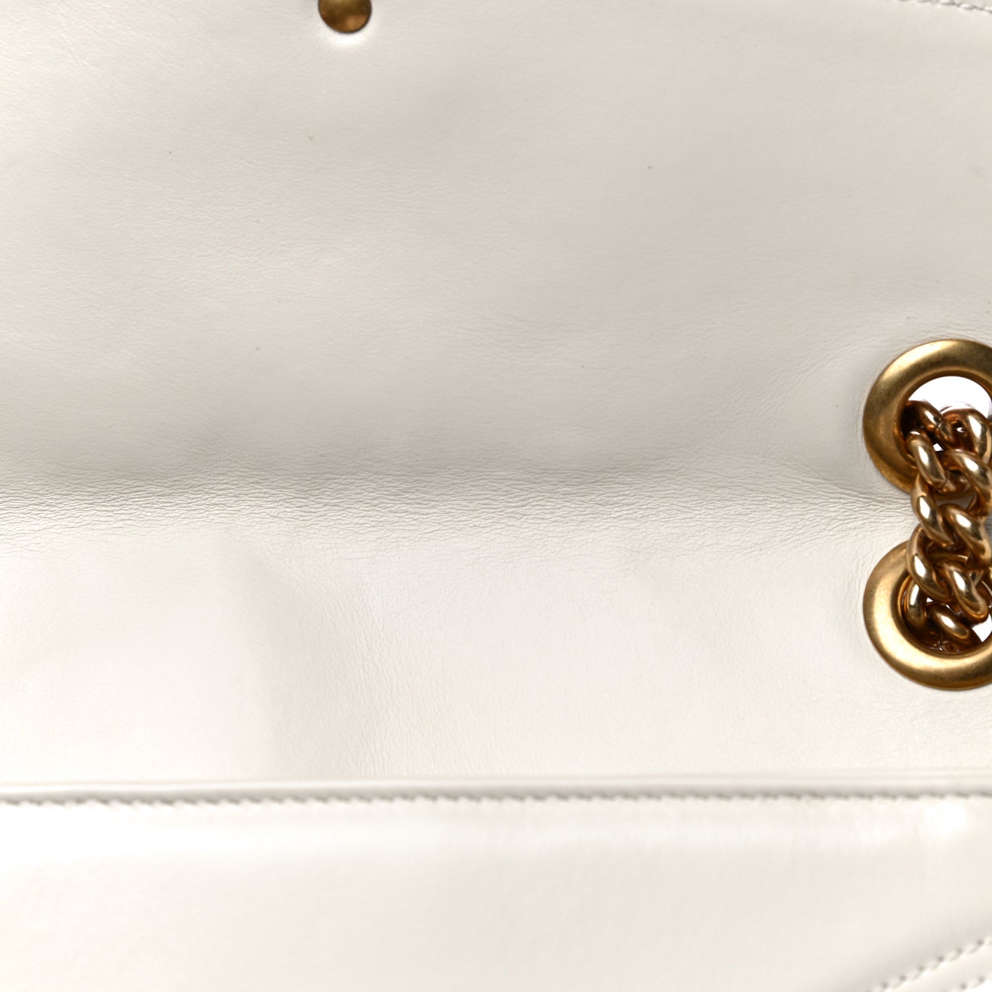 Calfskin Matelasse Small GG Marmont Shoulder Bag White