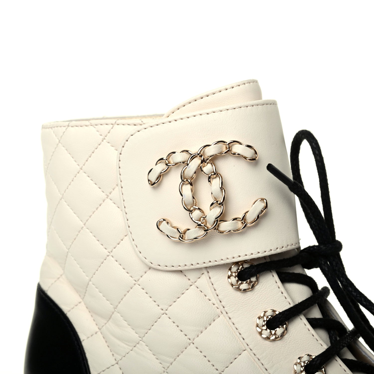 Chanel Shiny Goatskin Calfskin Quilted Lace Up Combat Boots 39 White Black 8 of 14