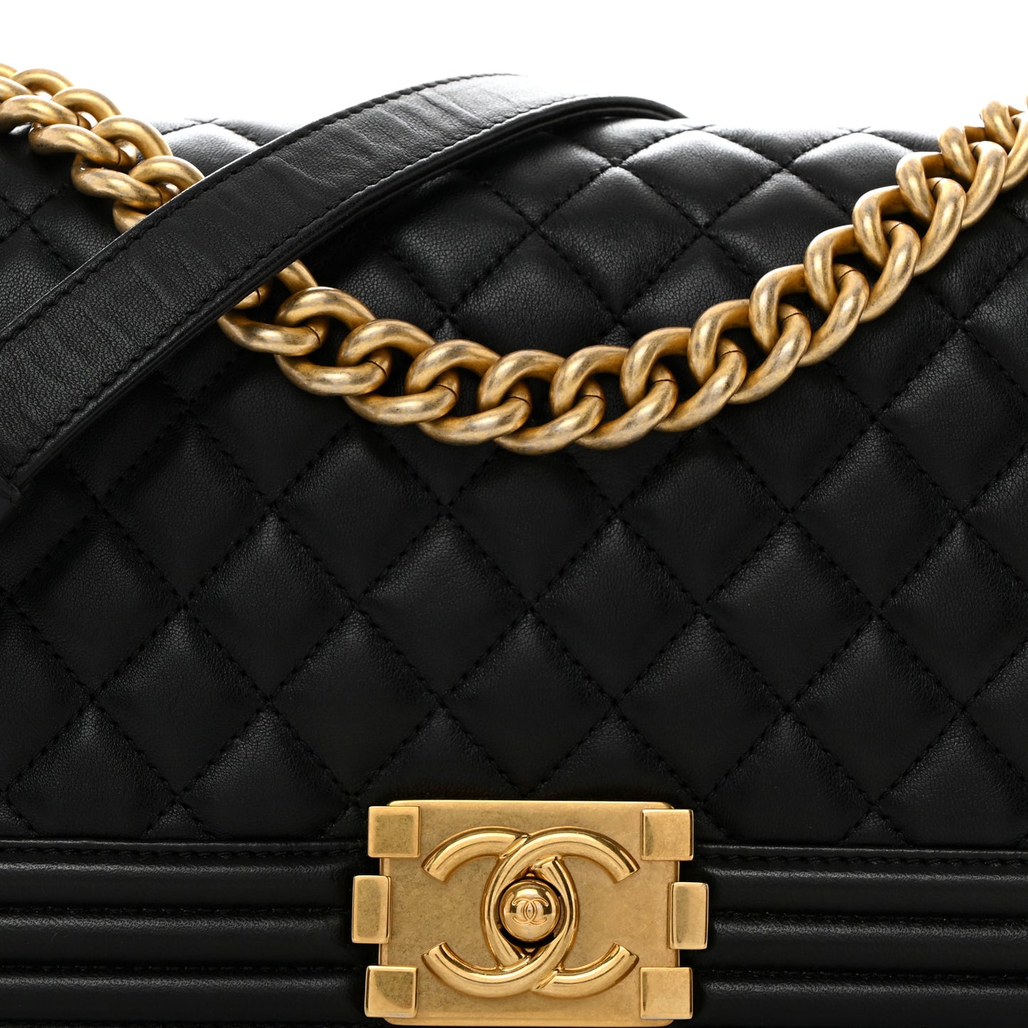 Lambskin Quilted Medium Boy Flap Black