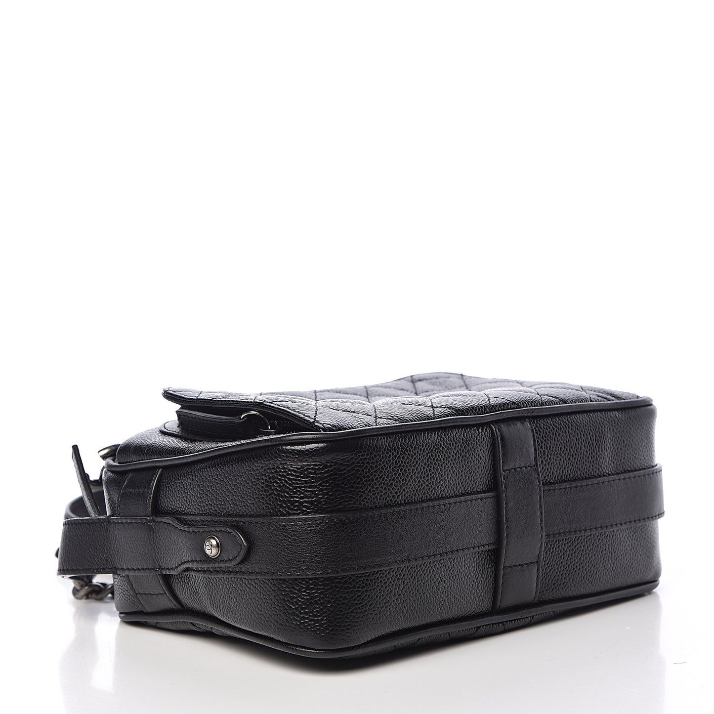 Caviar Quilted Medium Business Trip Camera Bag Black