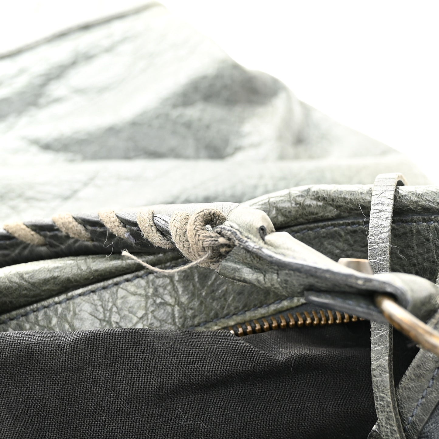 Agneau Classic Hardware Day Hobo Anthracite