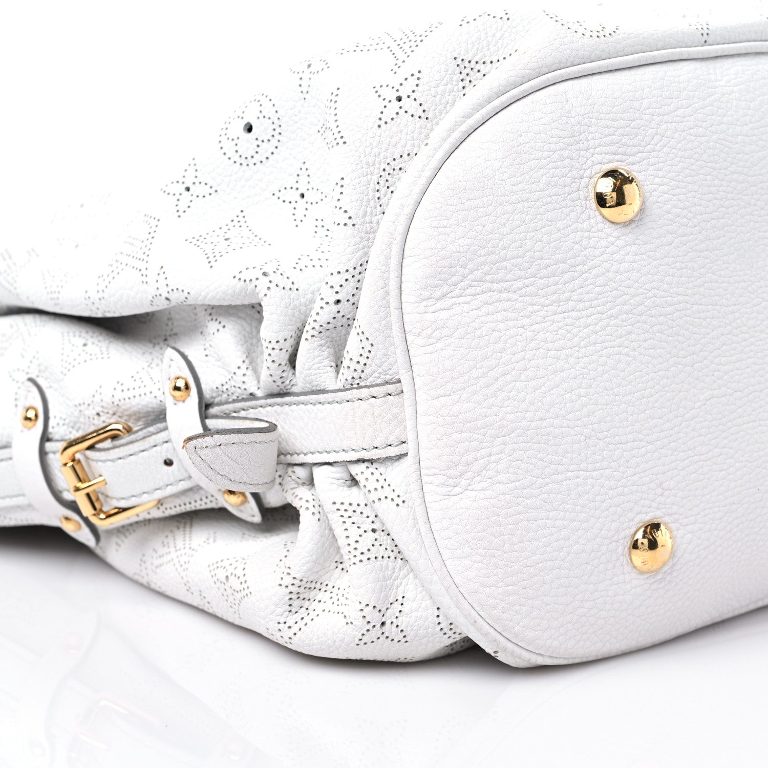 Louis Vuitton Mahina XL White 7 of 11