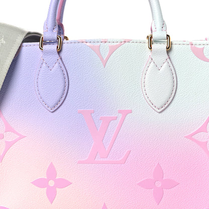 Louis Vuitton Monogram Giant Spring In The City Onthego PM Sunrise Pastel 8 of 10