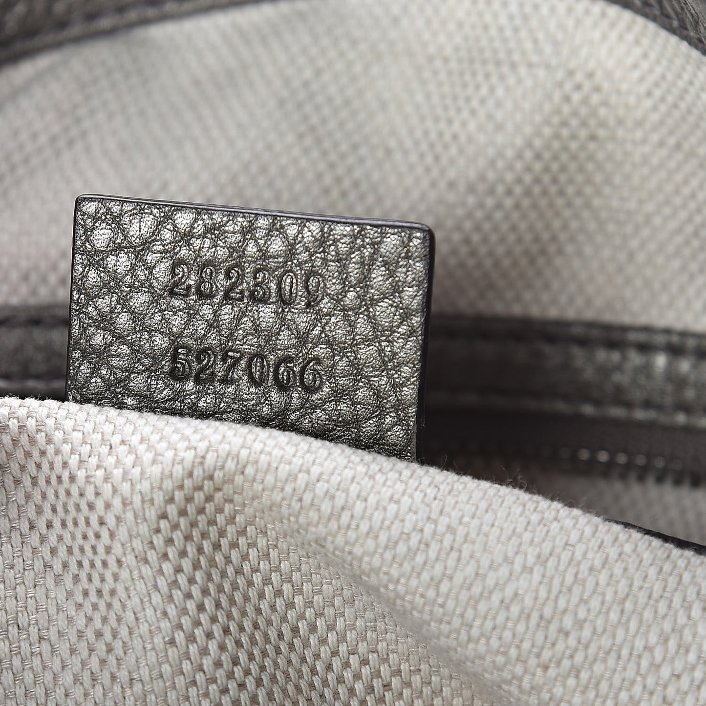 Metallic Pebbled Calfskin Medium Soho Shoulder Bag Sasso