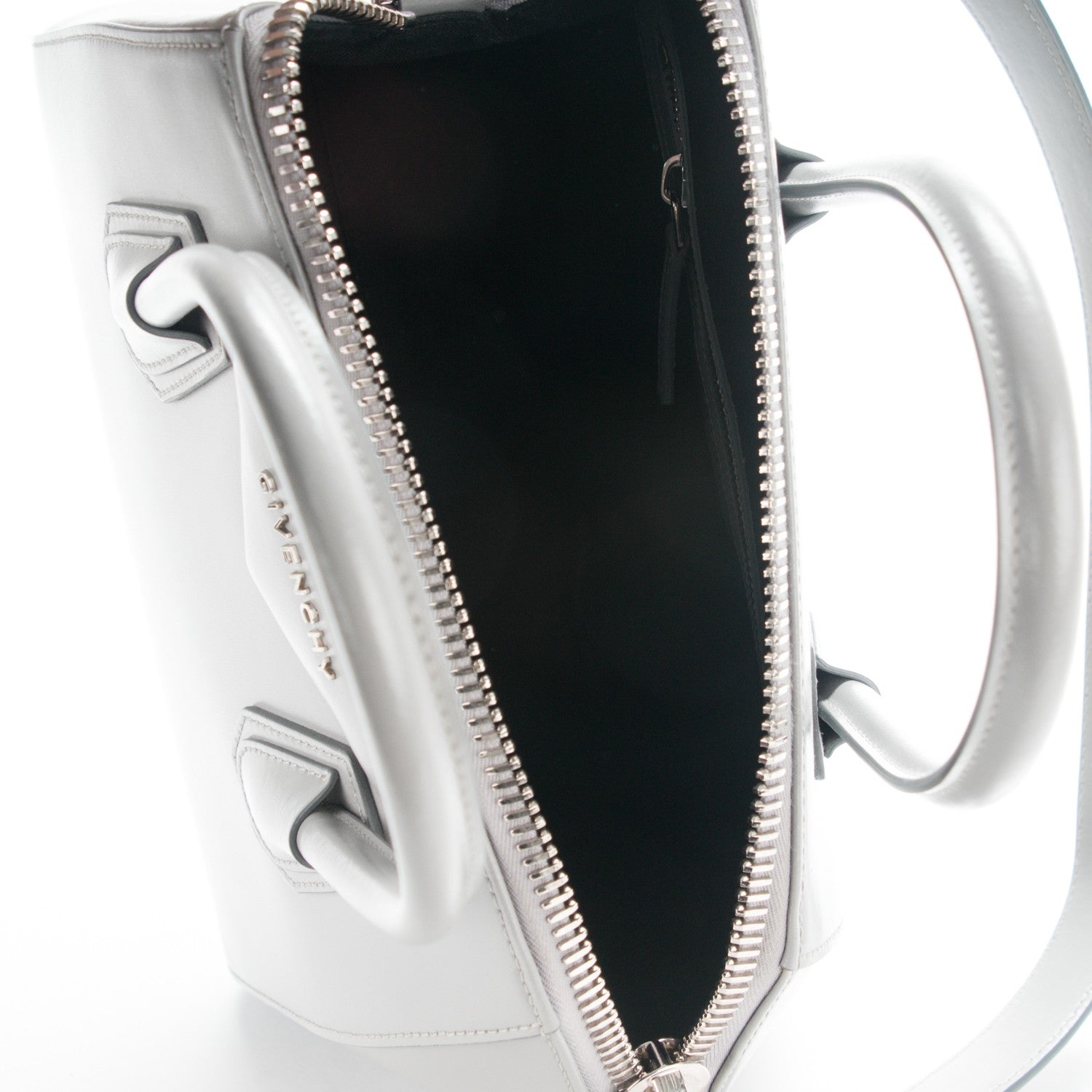 Givenchy Shiny Lord Calfskin Small Antigona Pearl Grey 5 of 7