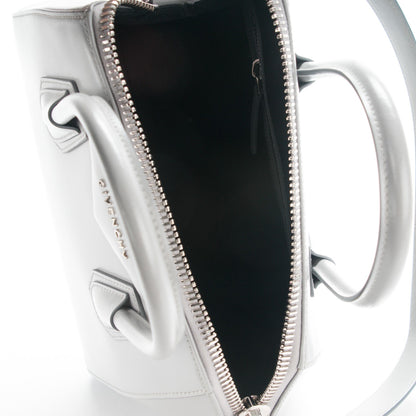 Givenchy Shiny Lord Calfskin Small Antigona Pearl Grey 5 of 7
