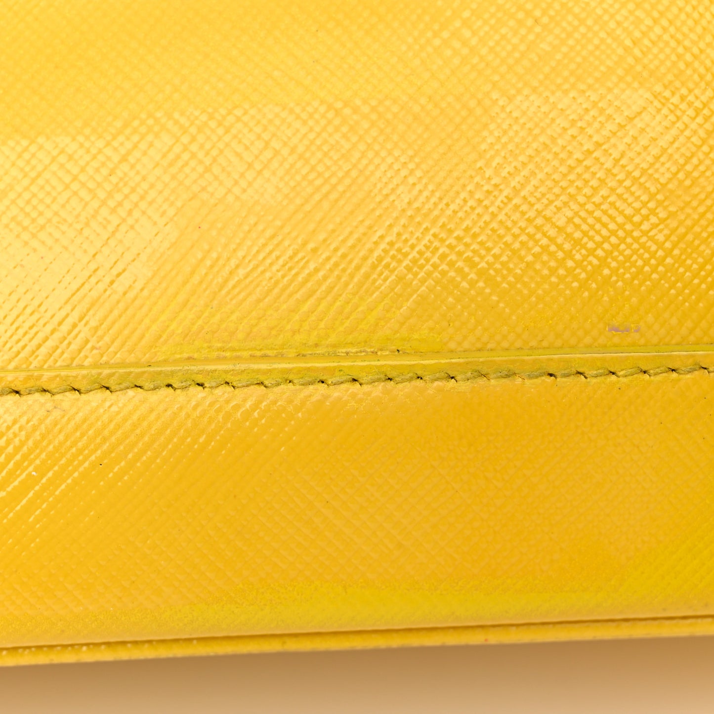Saffiano Vernice Medium Open Promenade Tote Ananas