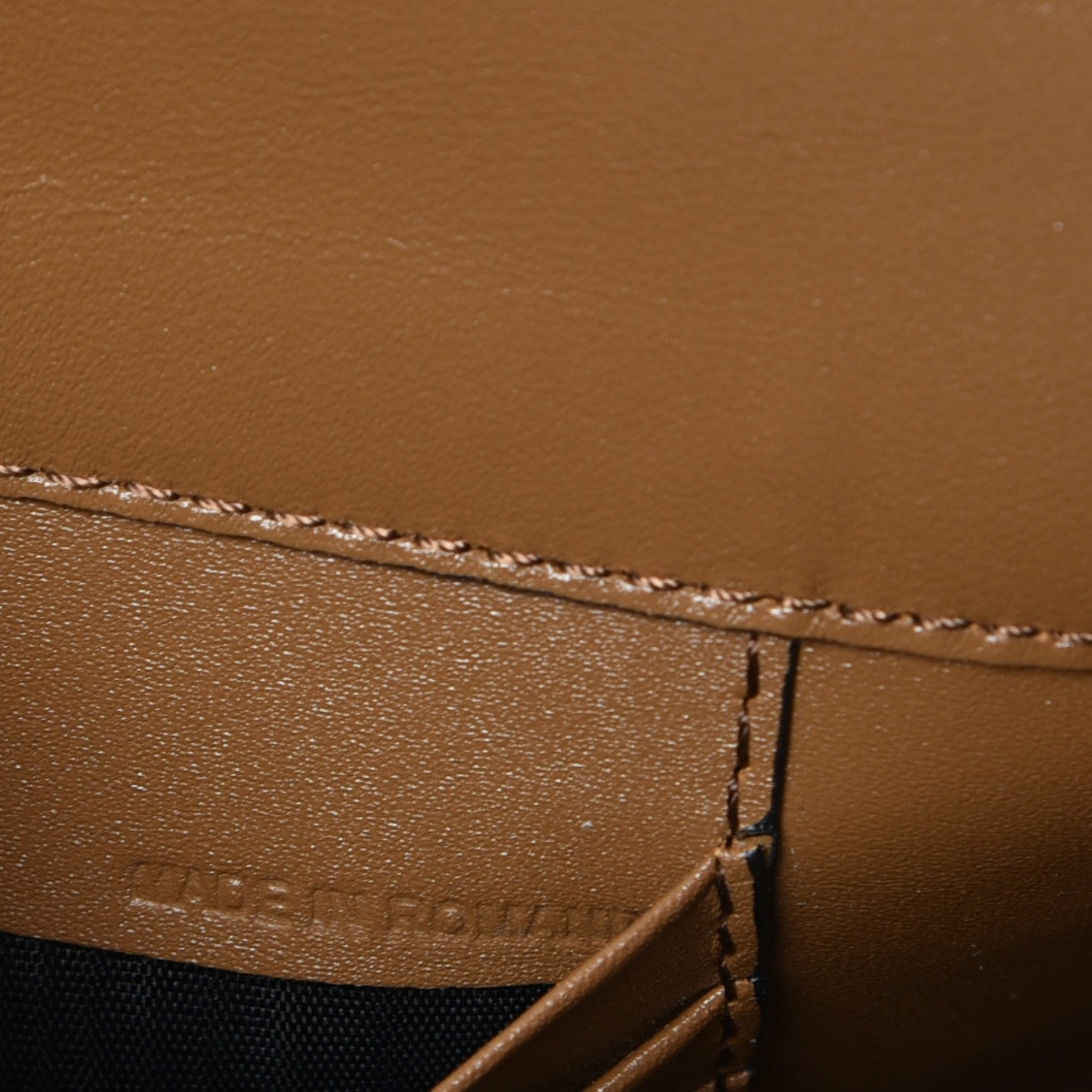 Burberry Signature Grain Vintage Finish Langley Crossbody Camel 7 of 8