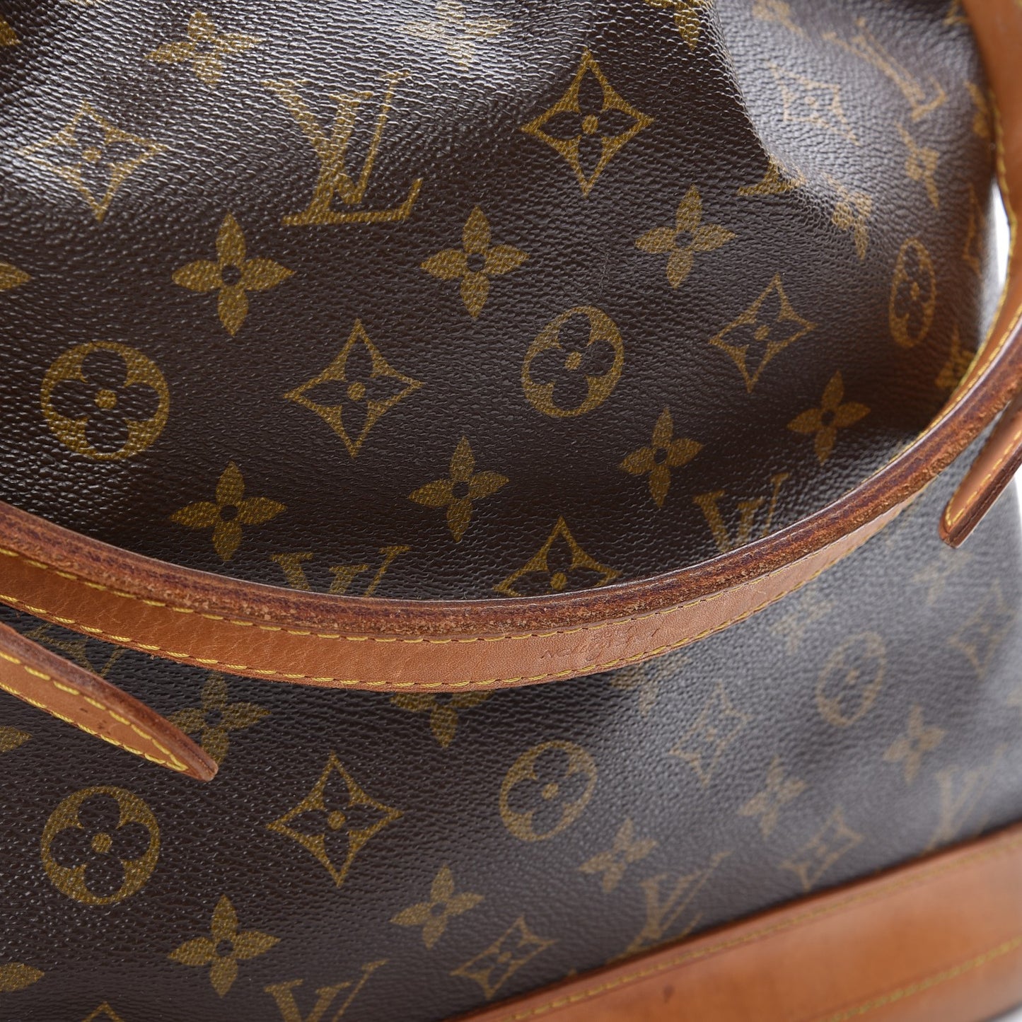 Monogram Noe