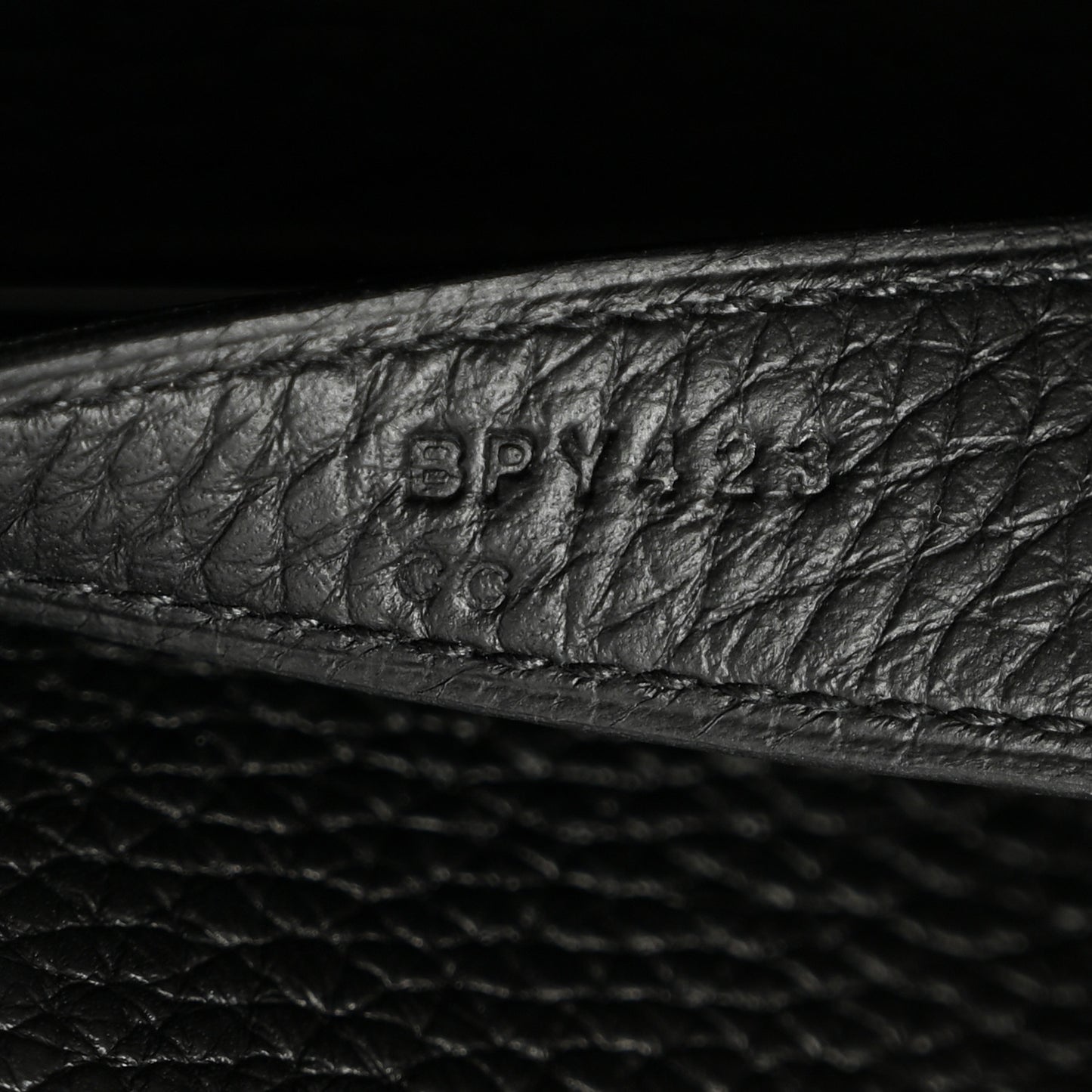 Taurillon Clemence Lindy 26 Black