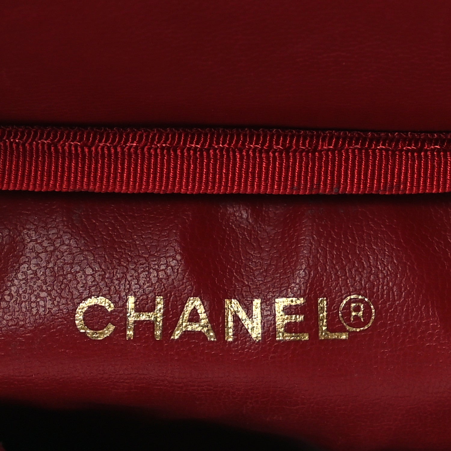 Chanel Caviar Vanity Cosmetic Case Red 6 of 13