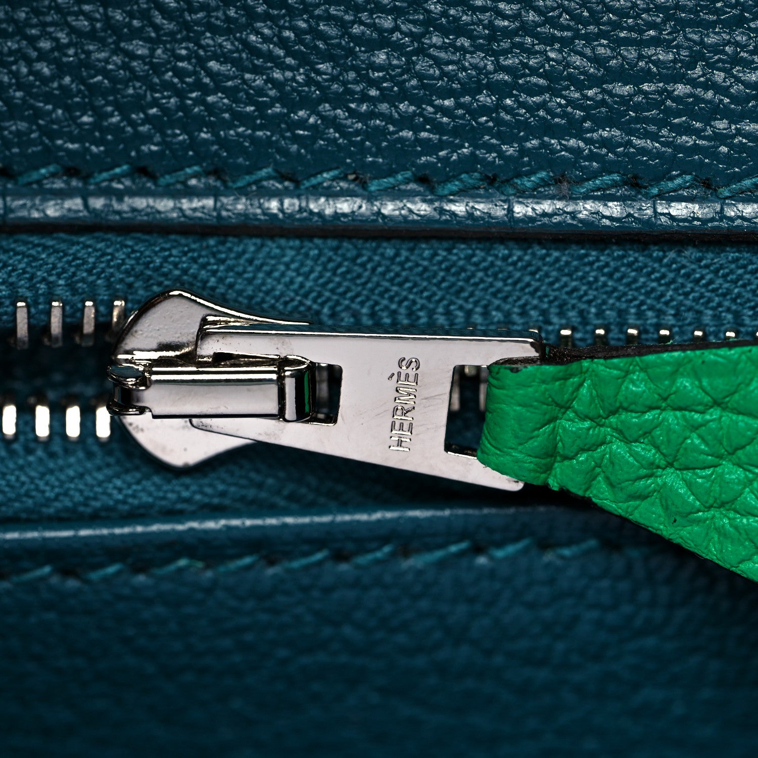 Hermes Togo Verso Birkin 25 Menthe Vert Bosphore 21 of 34