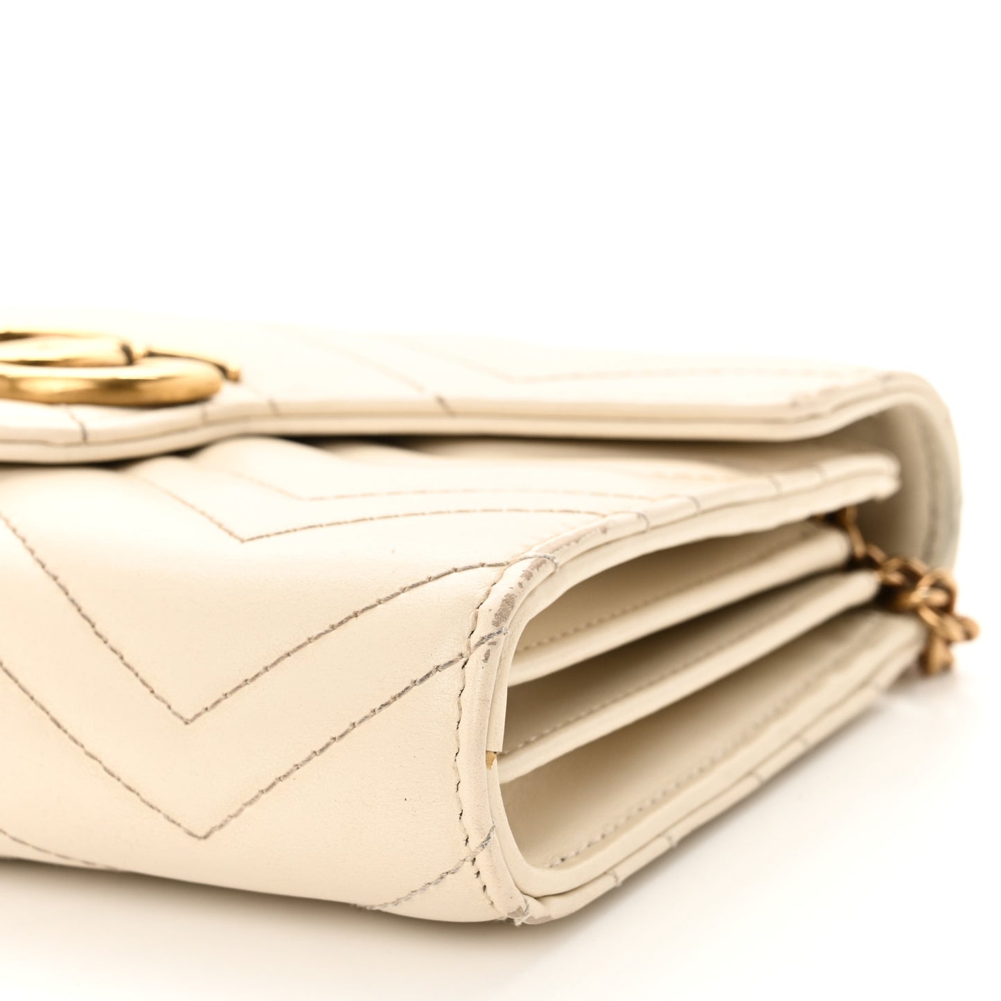 Calfskin Matelasse GG Marmont Chain Wallet Mystic White