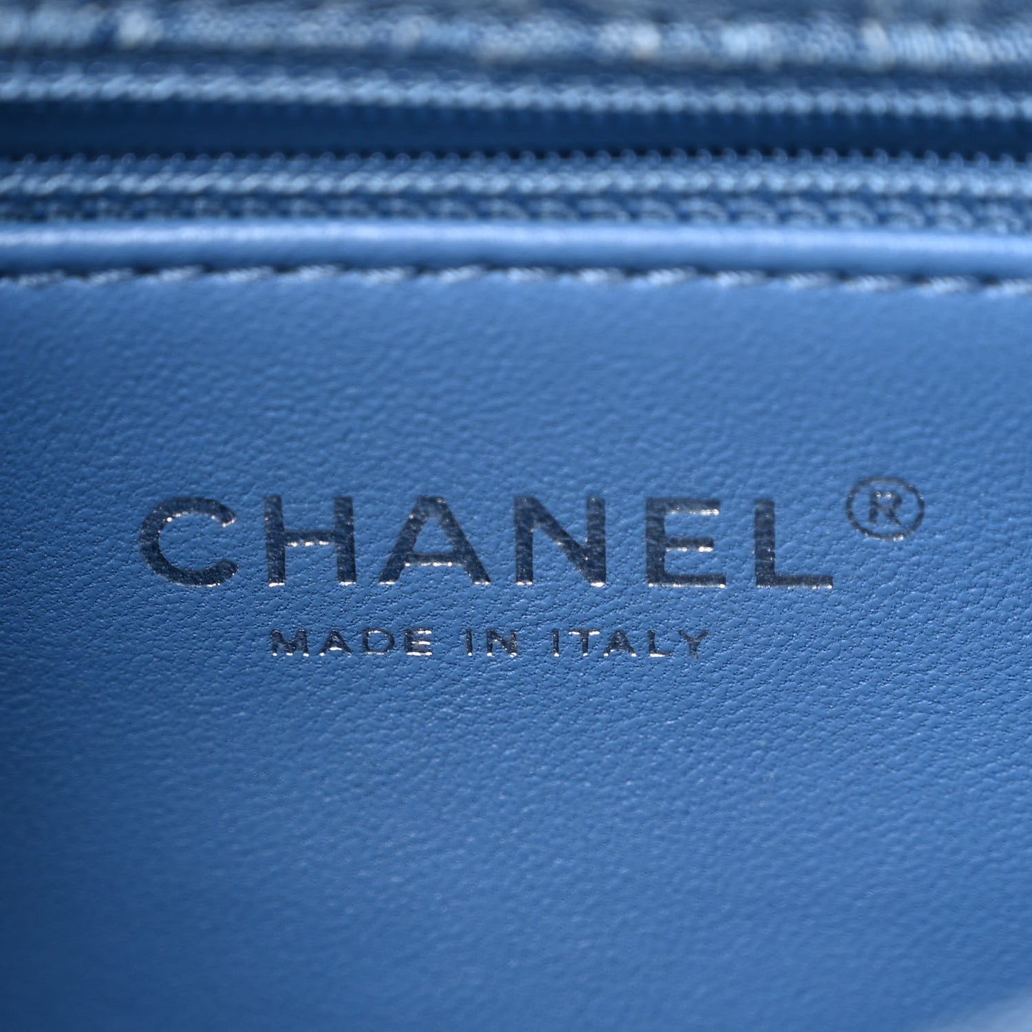 Denim Quilted Medium Camellia Sweetheart Flap Blue