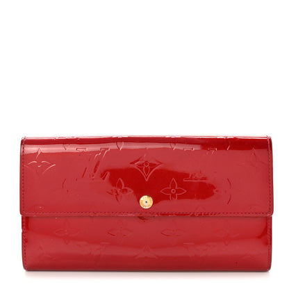 Louis Vuitton Vernis Sarah Wallet Pomme D'Amour 1 of 11