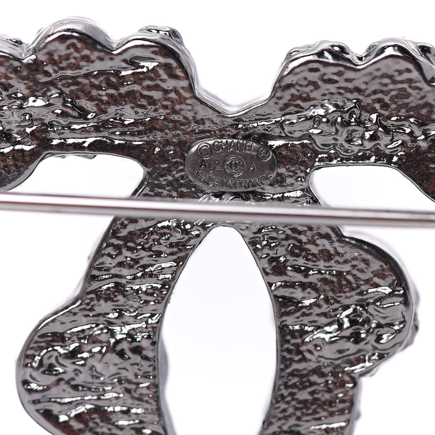 Chanel Ruthenium Crystal CC Brooch 4 of 5