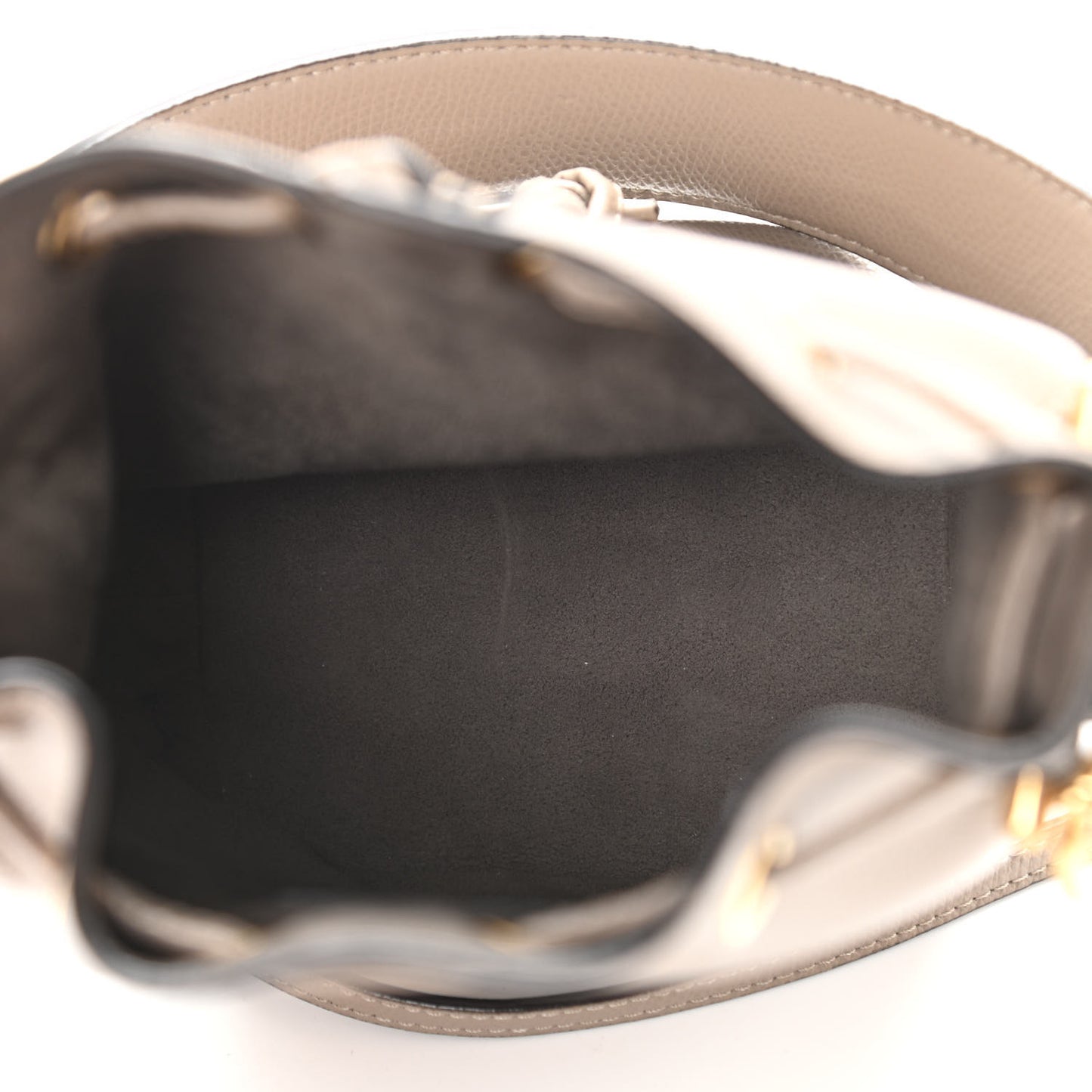 Vitello Cruise F is Fendi Mini Mon Tresor Bucket Bag Tortora