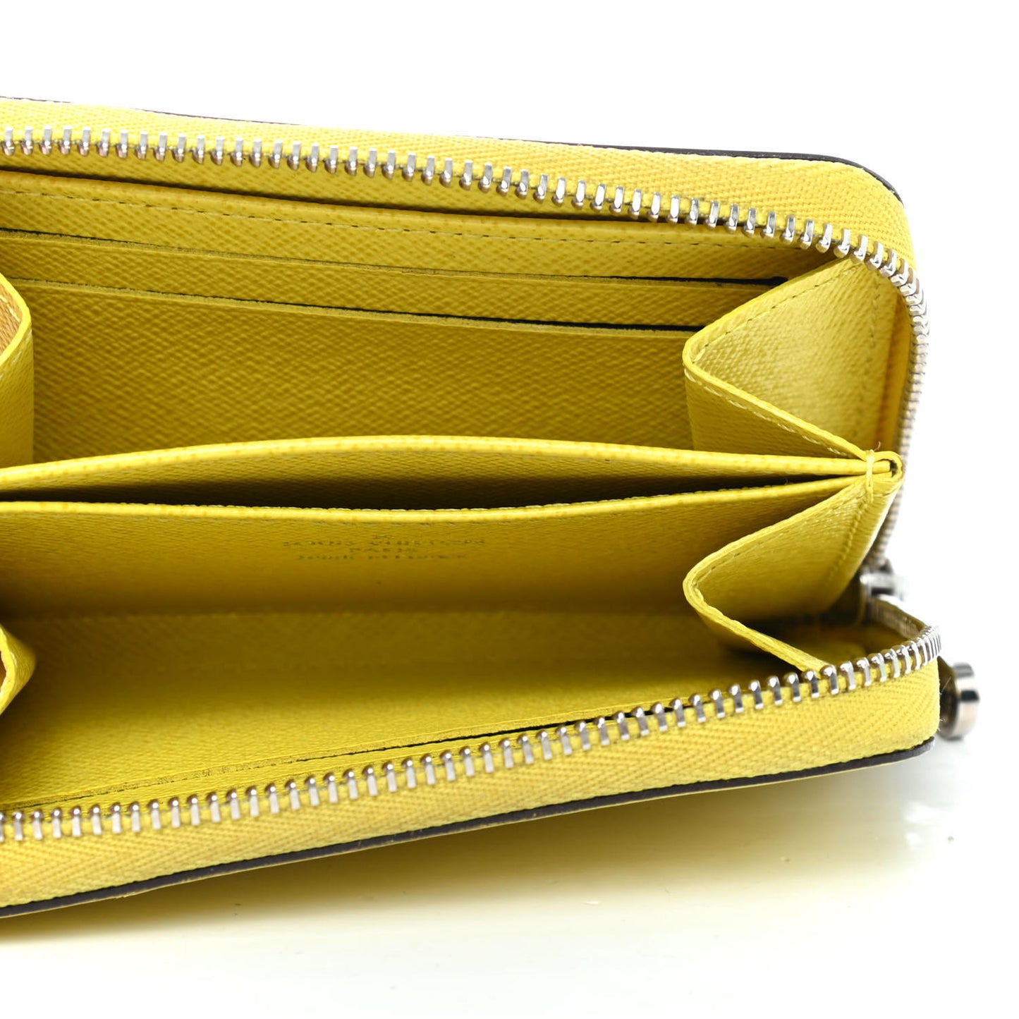 Epi Zippy Coin Purse Pistache