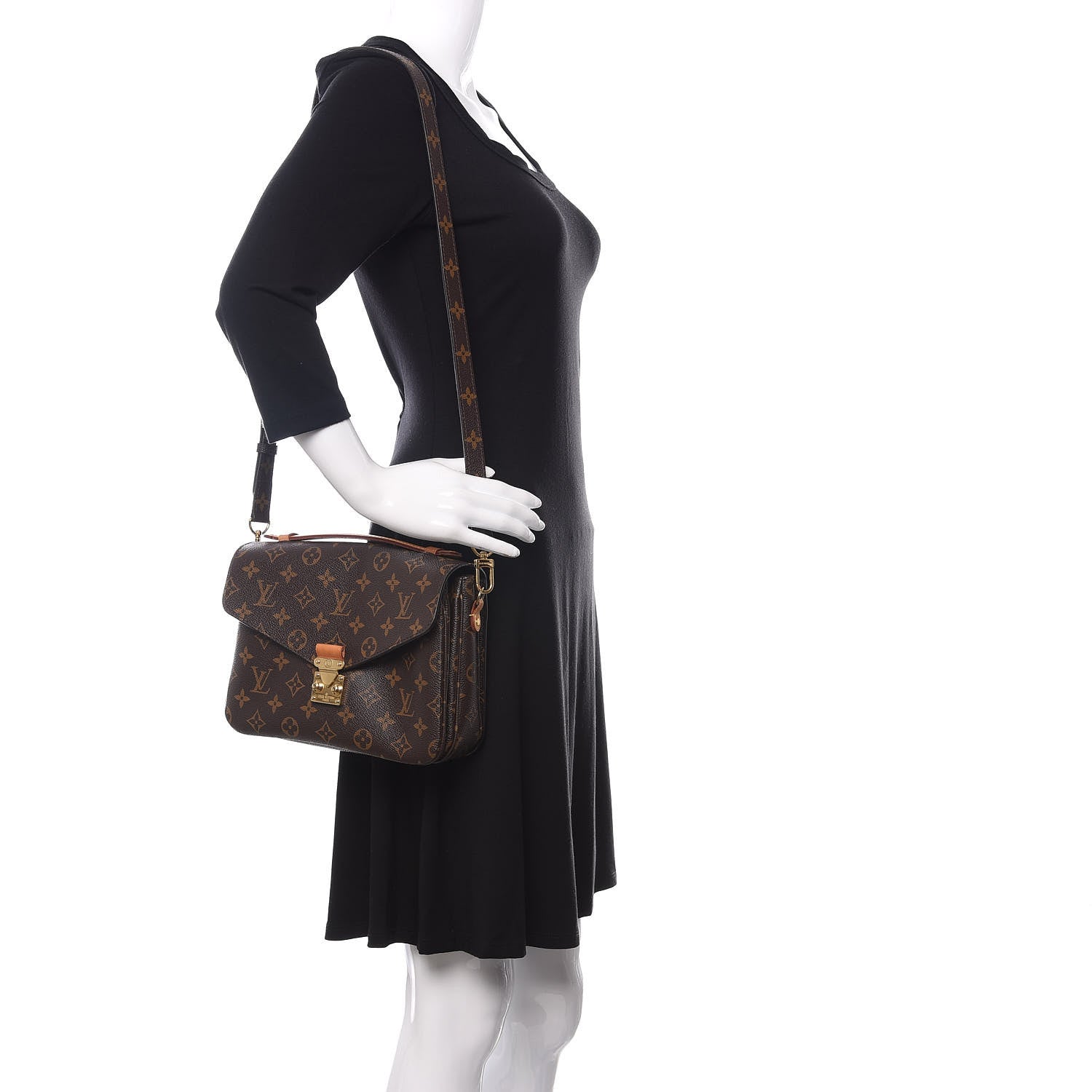 Louis Vuitton Monogram Pochette Metis 2 of 12
