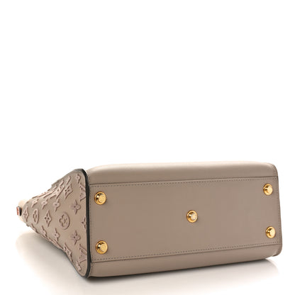 Louis Vuitton Calfskin Monogram Tufting On My Side Galet 4 of 10
