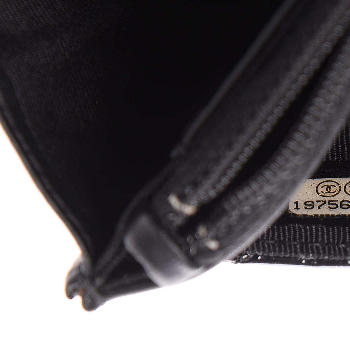 Patent Goatskin Quilted Paris Dallas Wallet On Chain WOC Black