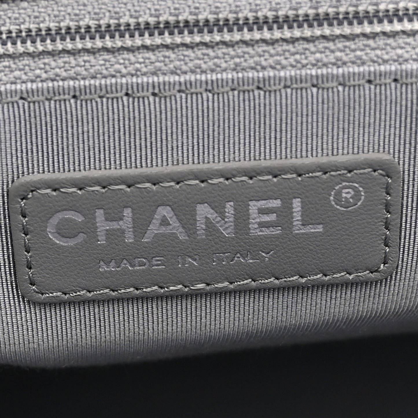 Deerskin Cerf Executive Shopper Tote Dark Blue