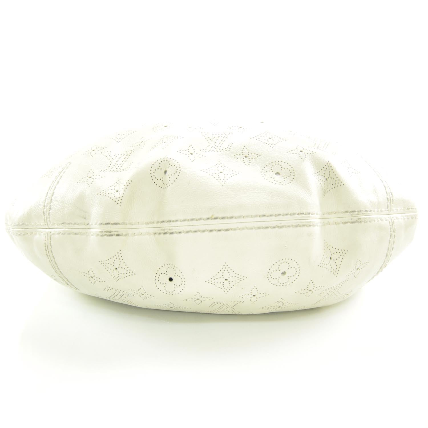 Louis Vuitton Mahina Onatah GM White 5 of 8