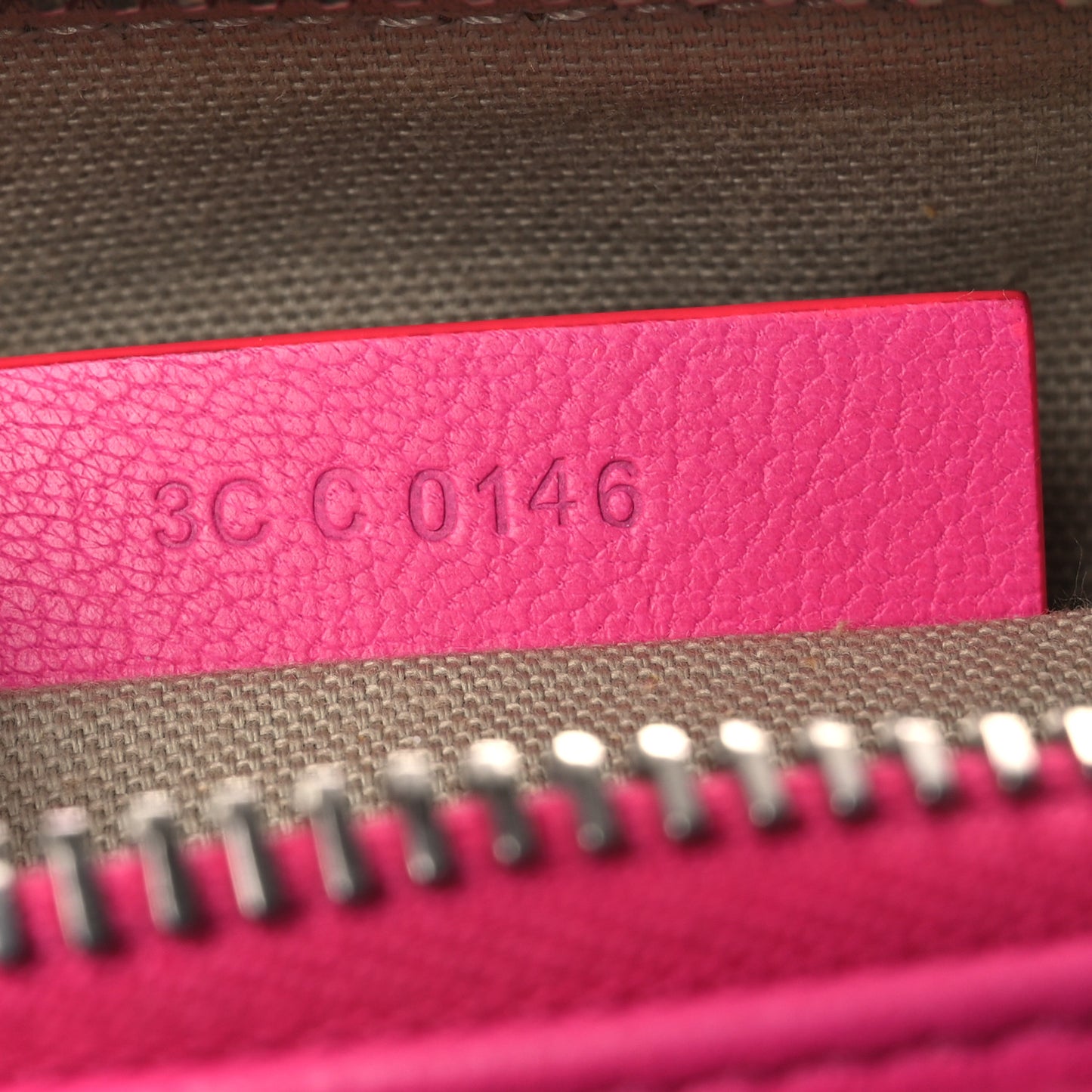 Sugar Goatskin Small Antigona Wristlet Pink