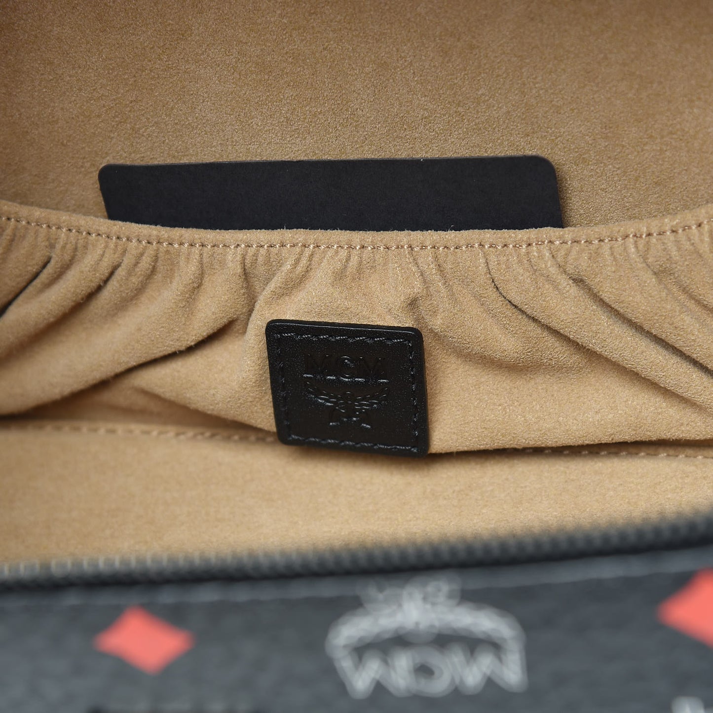 Skyoptic Visetos Mini Rockstar Vanity Case Spectrum Diamond Black