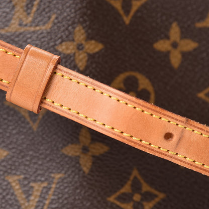 Louis Vuitton Monogram Trotteur 8 of 17
