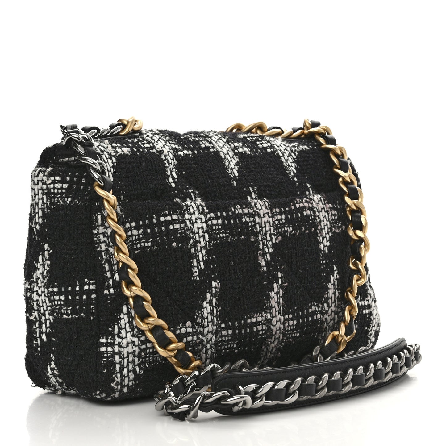 Tweed Houndstooth Quilted Medium Chanel 19 Flap Black White