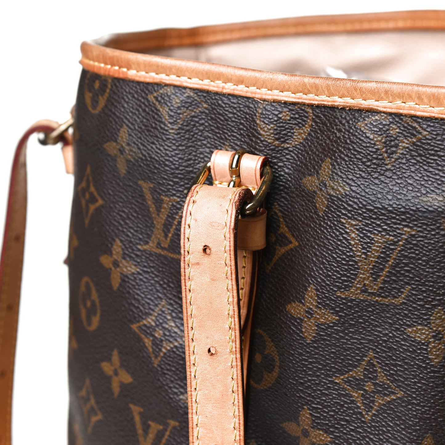 Monogram Bucket 27