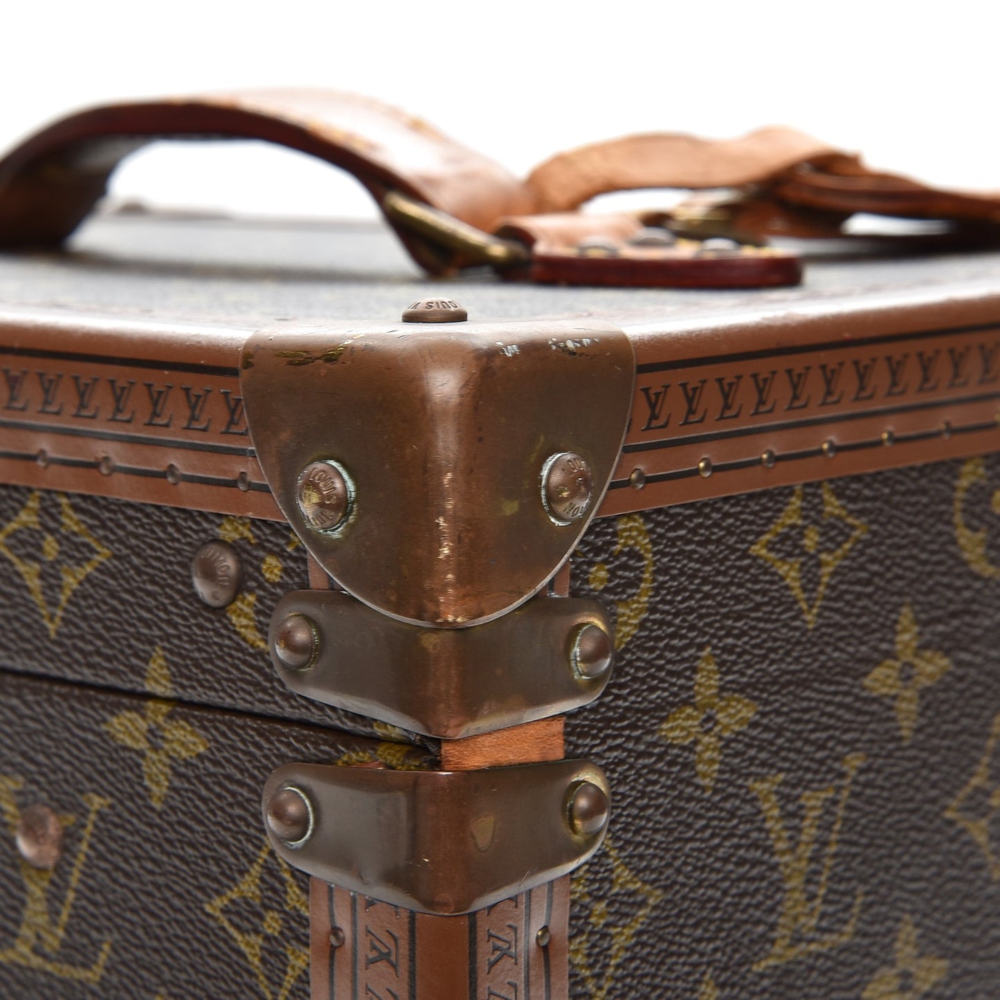 Monogram Boite Flacons Beauty Train Trunk Case