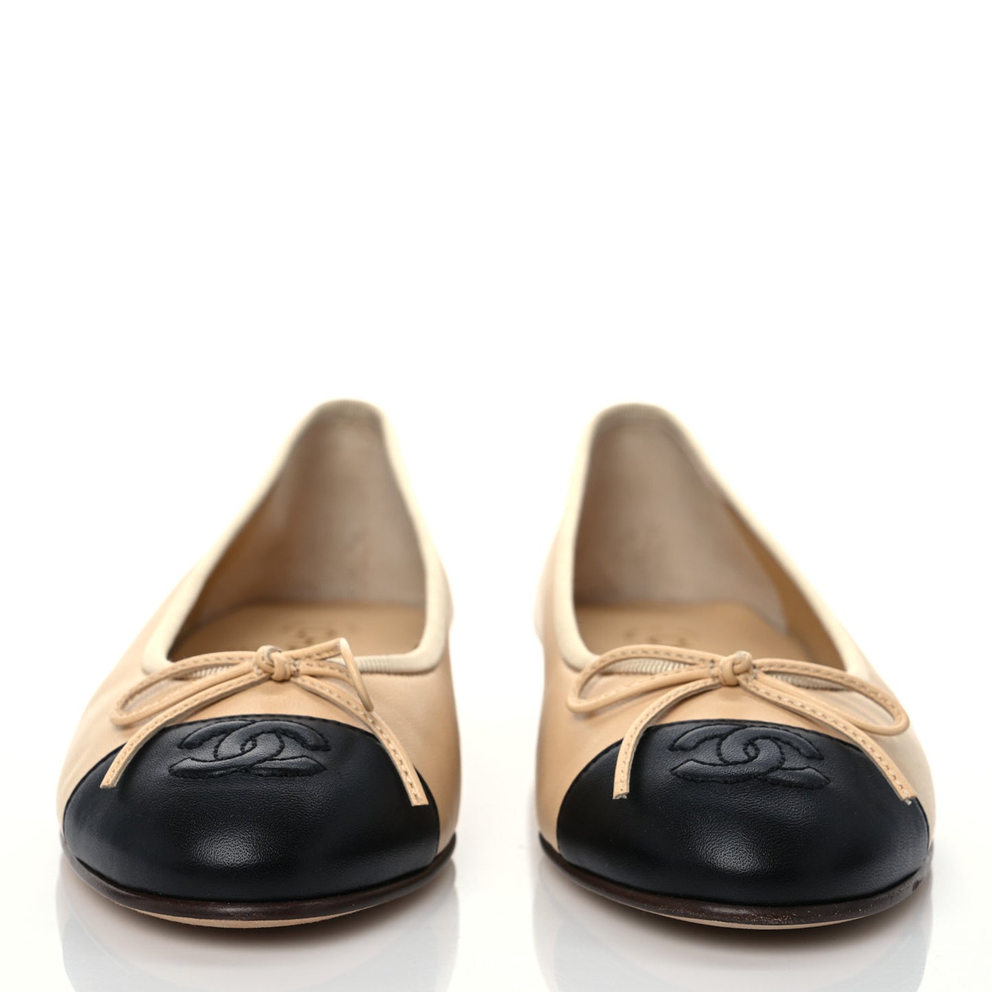 Lambskin Cap Toe CC Ballerina Flats 37 Beige Black