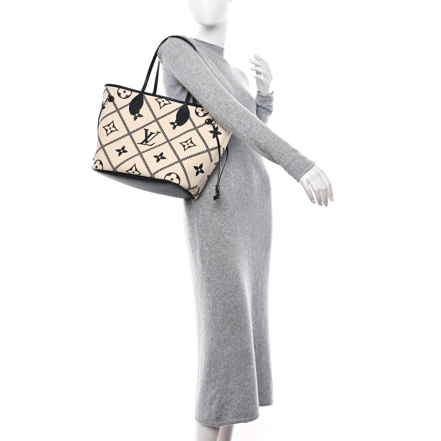 Empreinte Monogram Giant Broderies Neverfull MM Cream Black