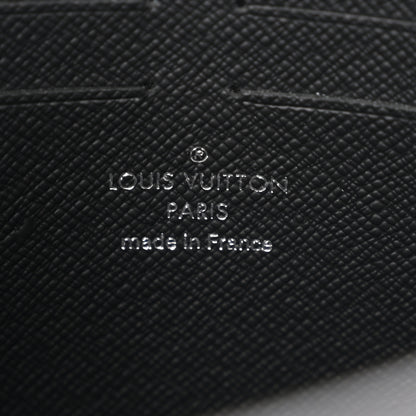 Louis Vuitton Damier Graphite Renaissance Pochette Voyage MM 6 of 9