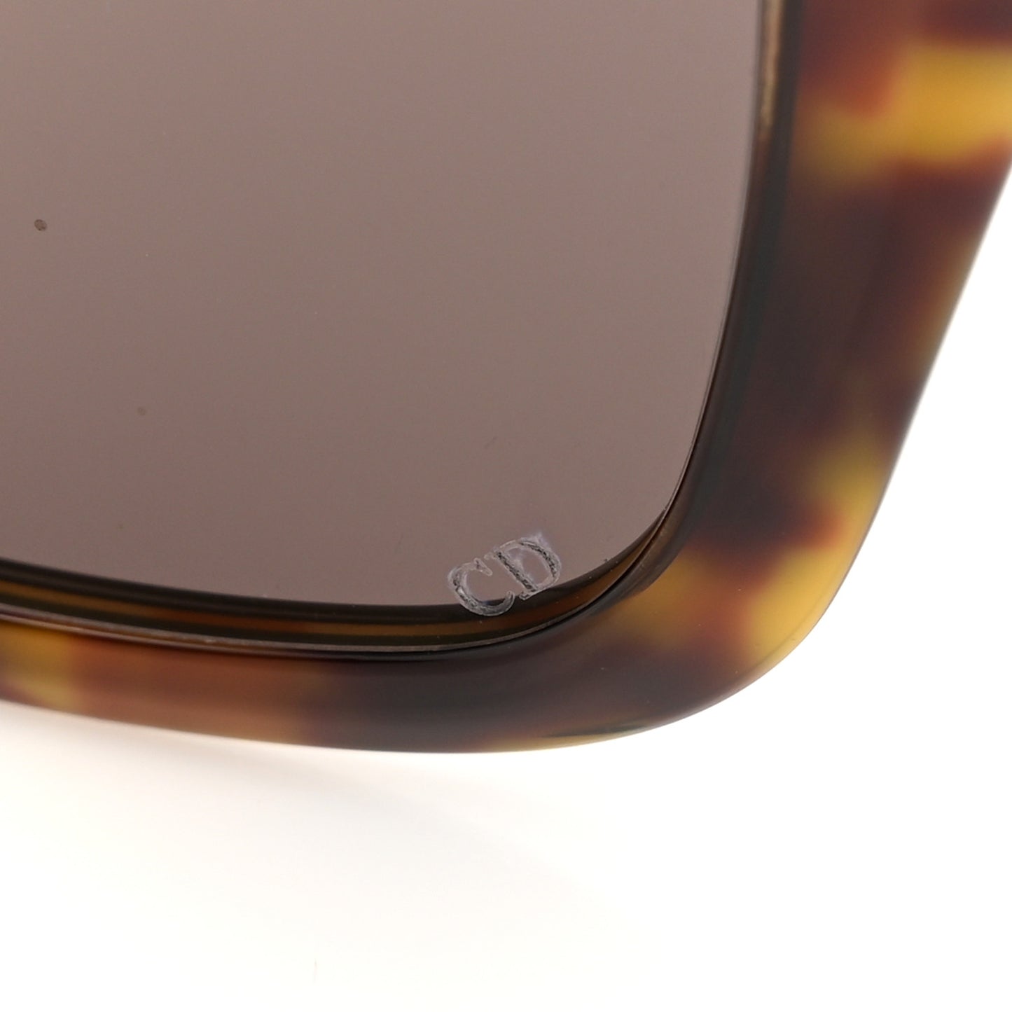Acetate 30 Montaigne S8U Sunglasses Tortoise