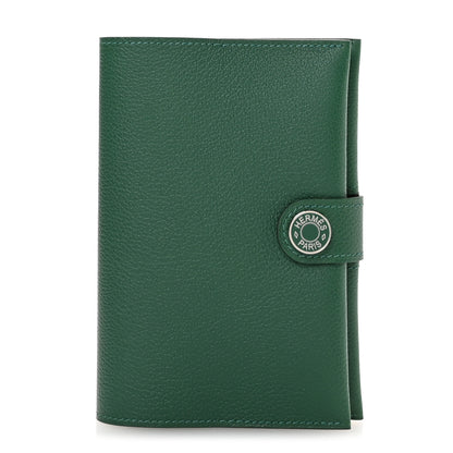 Hermes Evercolor R.M.S Passport Holder Vert Moyen 1 of 8