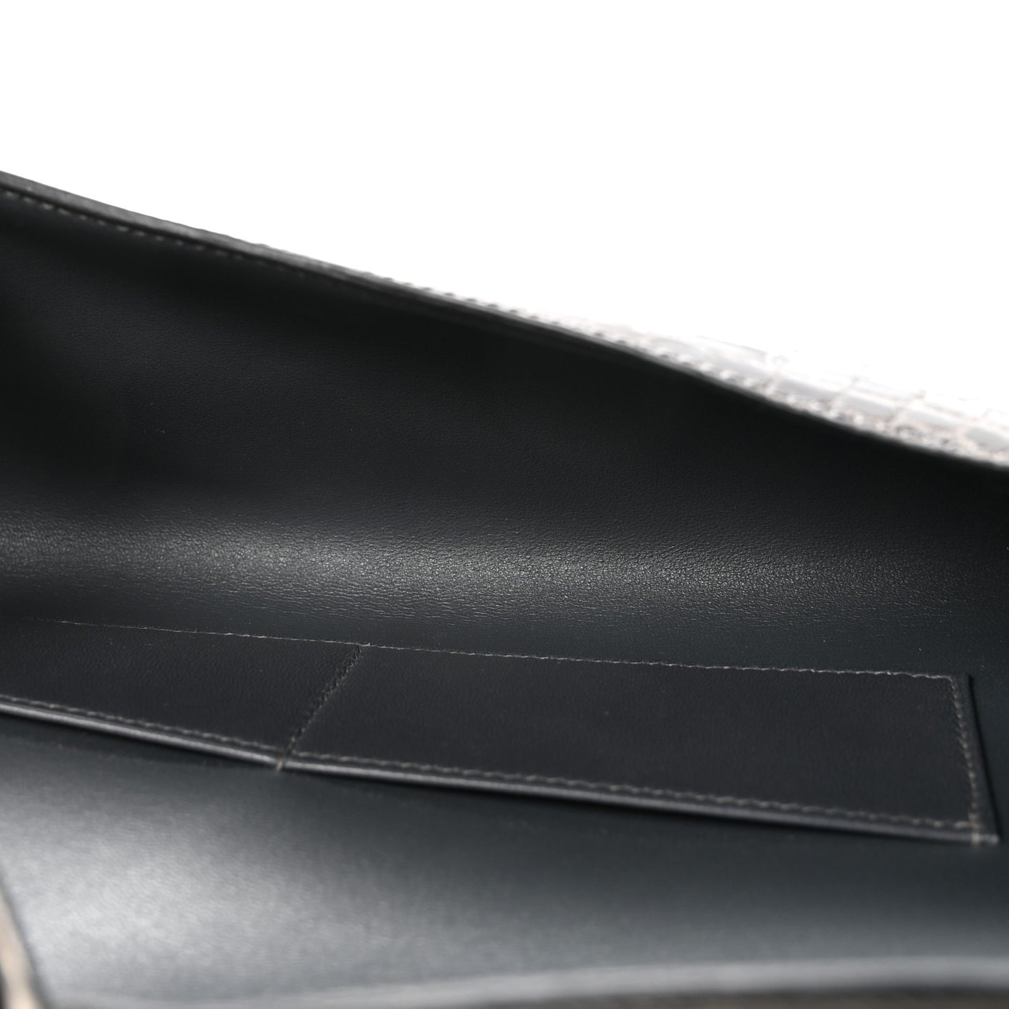 Shiny Niloticus Crocodile Egee Clutch Graphite