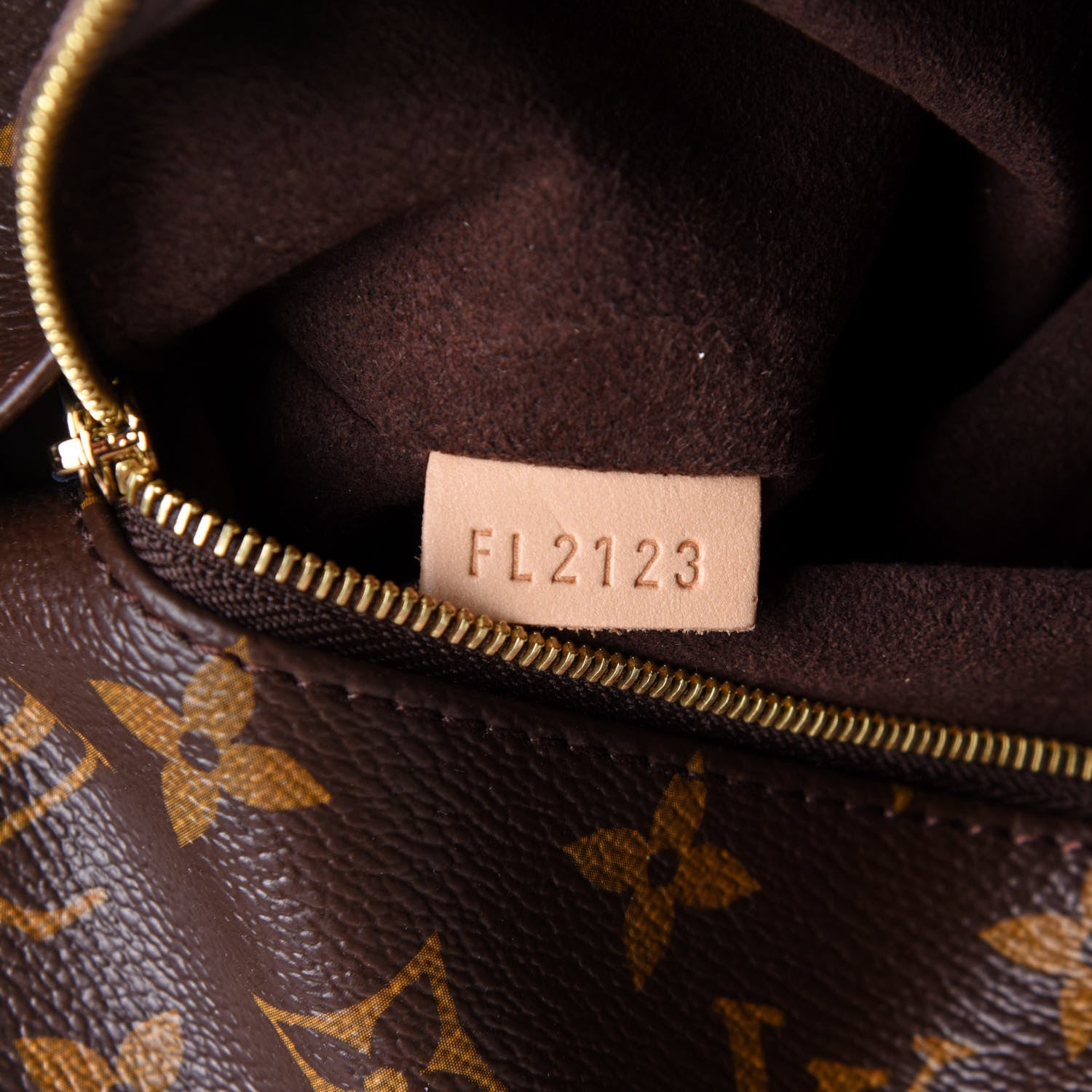 Louis Vuitton Monogram Metis 5 of 15