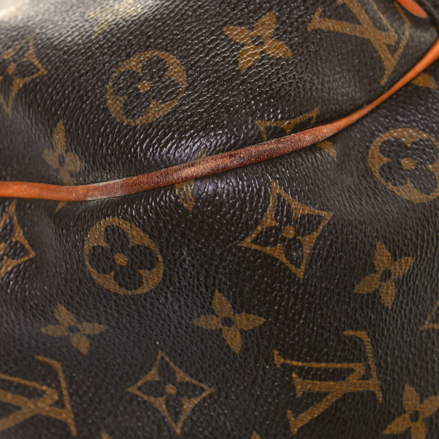 Louis Vuitton Monogram Galliera PM 9 of 26