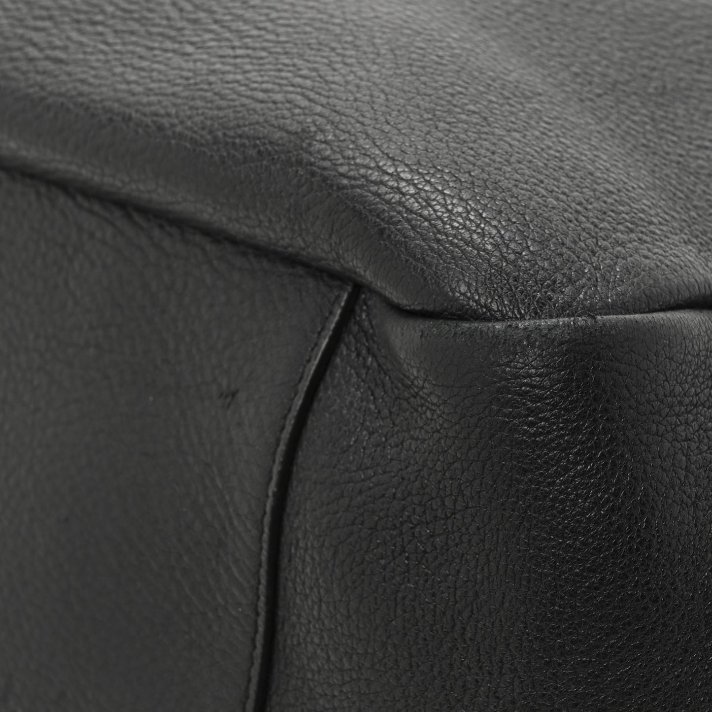 Grained Deerskin Bea Tote Black