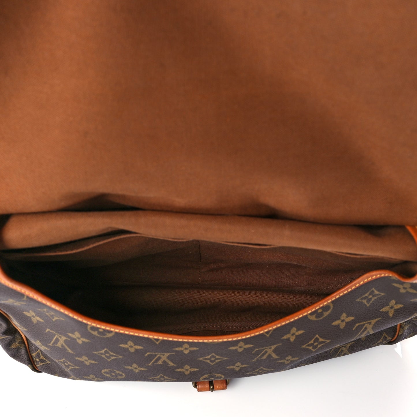 Monogram Saumur 35