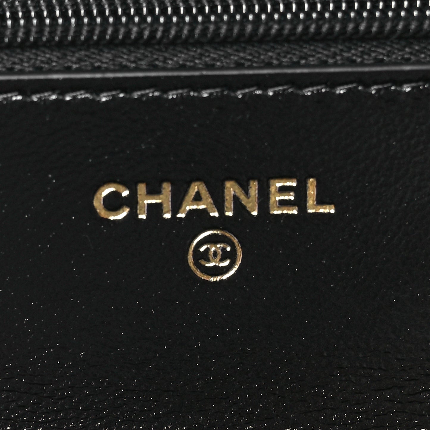 Calfskin Quilted 31 Wallet On Chain WOC Black