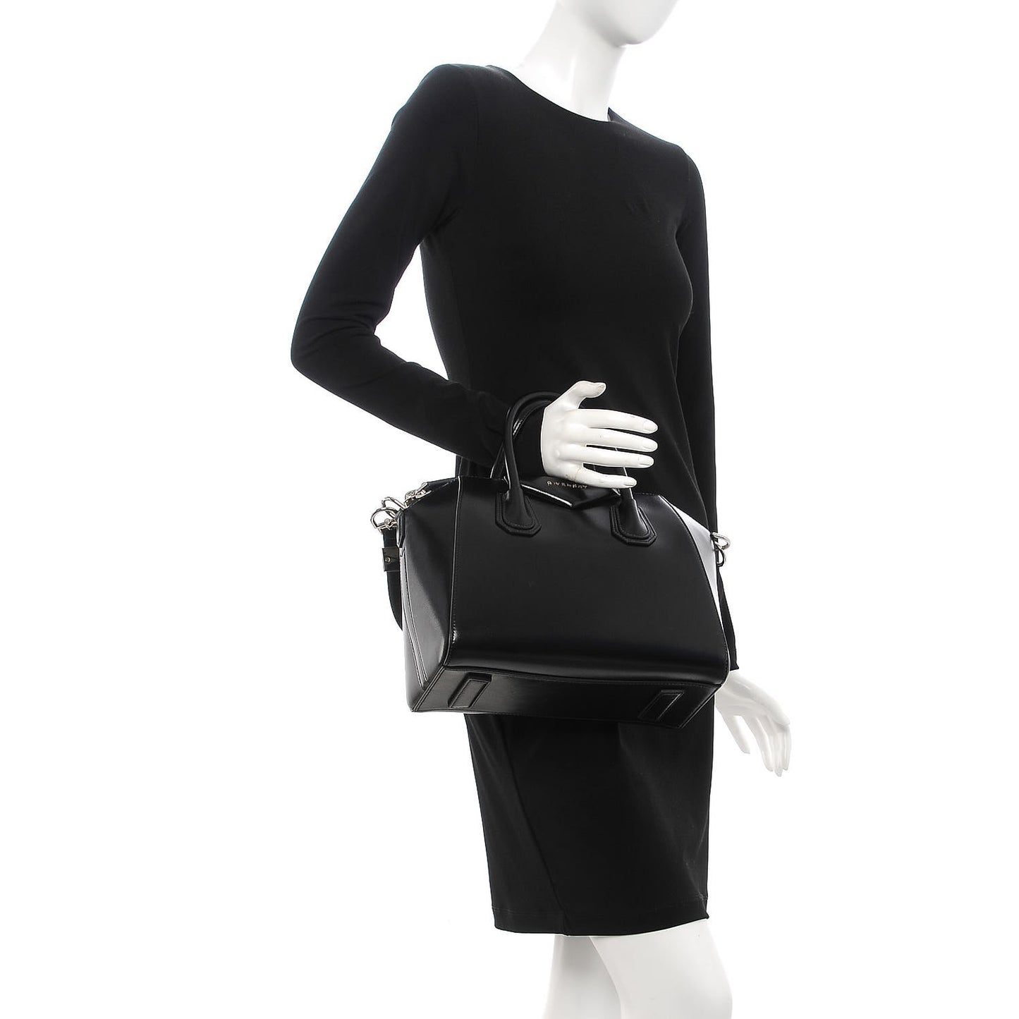 Shiny Lord Calfskin Small Antigona Black